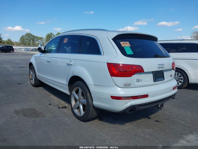 2015 AUDI Q7 WA1DGAFE6FD003504 Photo 2