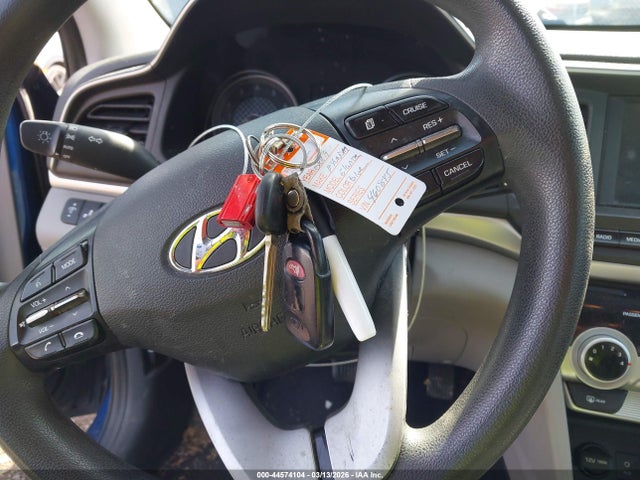 2019 HYUNDAI ELANTRA 5NPD84LF7KH460845 Photo 10