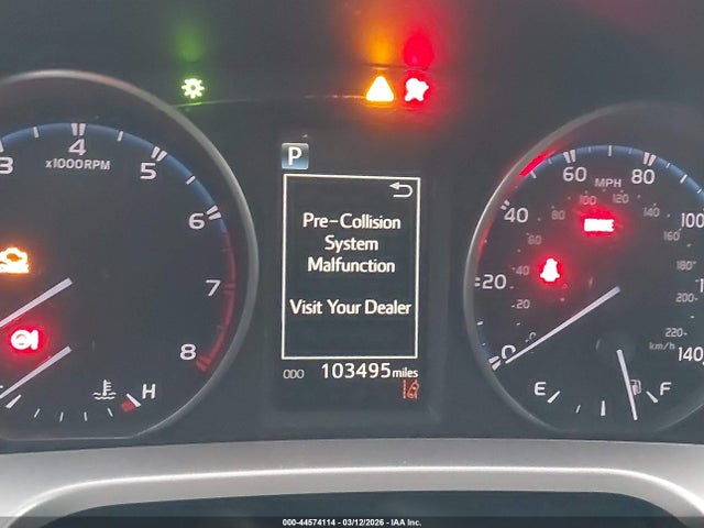 Toyota RAV4 LE 2018 JTMBFREV9JJ248971 Image 15