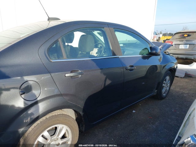 1G1JC5SG6G4157255 Chevrolet Sonic Lt Auto
