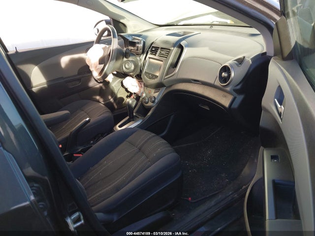 1G1JC5SG6G4157255 Chevrolet Sonic Lt Auto