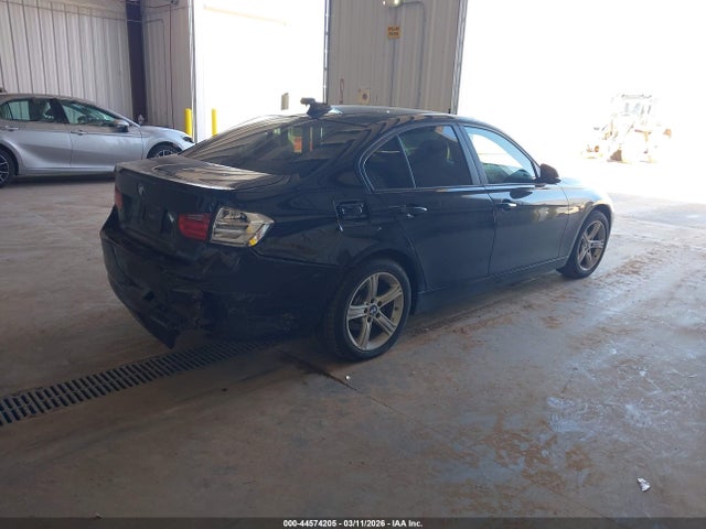 44574205 :رقم المزاد ، WBA3B3C56EJ977710 vin ، 2014 Bmw 328i Xdrive مزاد بيع