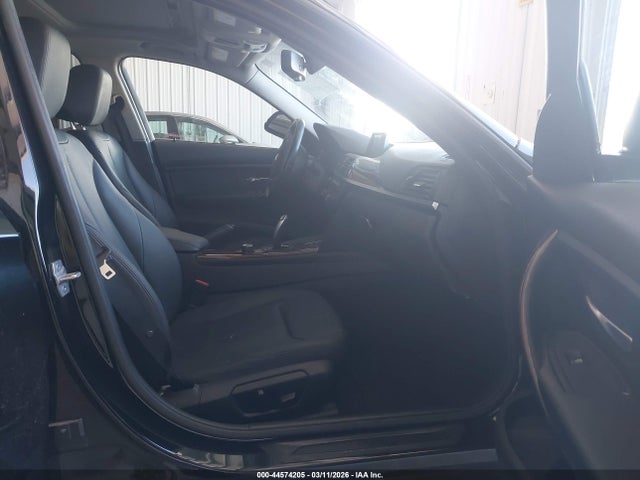 44574205 :رقم المزاد ، WBA3B3C56EJ977710 vin ، 2014 Bmw 328i Xdrive مزاد بيع