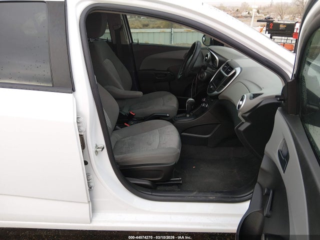 1G1JB5SB6L4143227 Chevrolet Sonic Fwd Ls