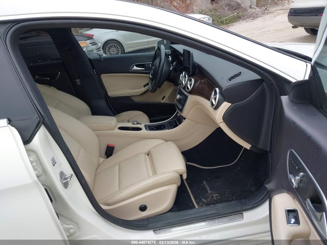 2018 Mercedes-benz Cla 250 4matic მანქანა იყიდება აუქციონზე, vin: WDDSJ4GB6JN565948, აუქციონის ნომერი: 44574275