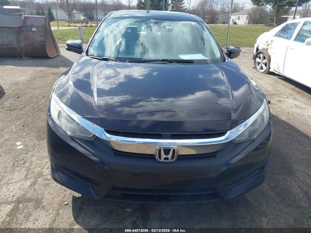 44574298 :رقم المزاد ، 19XFC2F71HE003669 vin ، 2017 Honda Civic Ex مزاد بيع