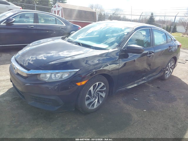 44574298 :رقم المزاد ، 19XFC2F71HE003669 vin ، 2017 Honda Civic Ex مزاد بيع