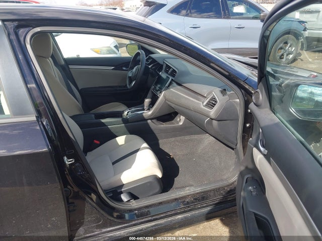 44574298 :رقم المزاد ، 19XFC2F71HE003669 vin ، 2017 Honda Civic Ex مزاد بيع