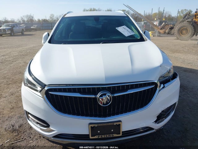 44574311 :رقم المزاد ، 5GAERBKW3MJ130350 vin ، 2021 Buick Enclave Fwd Essence مزاد بيع