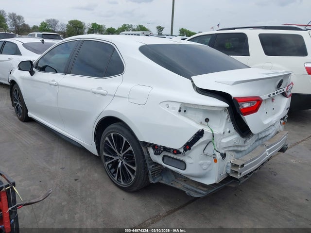 44574324 :رقم المزاد ، 4T1G11AK3LU384902 vin ، 2020 Toyota Camry Se مزاد بيع