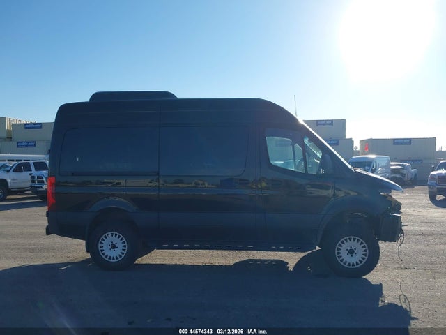 Продаж на аукціоні авто 2024 Mercedes-benz Sprinter 2500 Standard Roof 4-cyl Diesel Ho, vin: W1Z4NFVY4RP653656, номер лоту: 44574343
