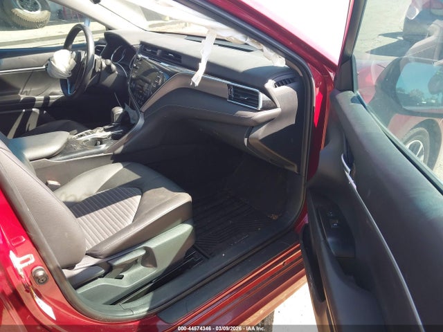 4T1B21HK0JU507016 Toyota Camry Hybrid Se