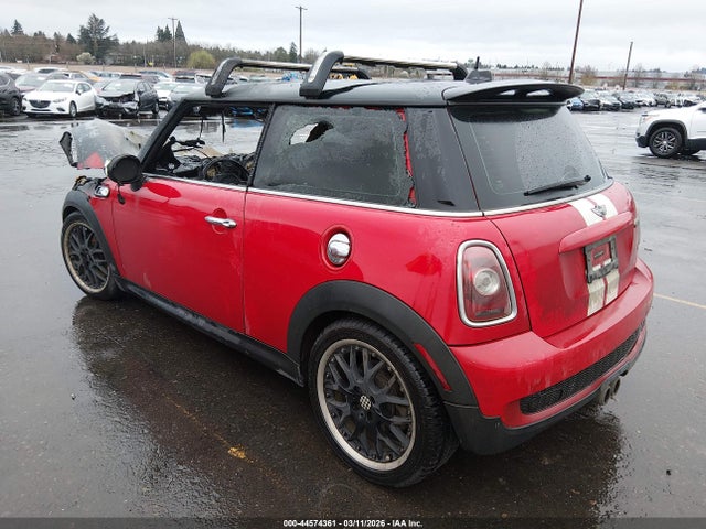 2009 MINI COOPER S WMWMF73579TX40394 Photo 2