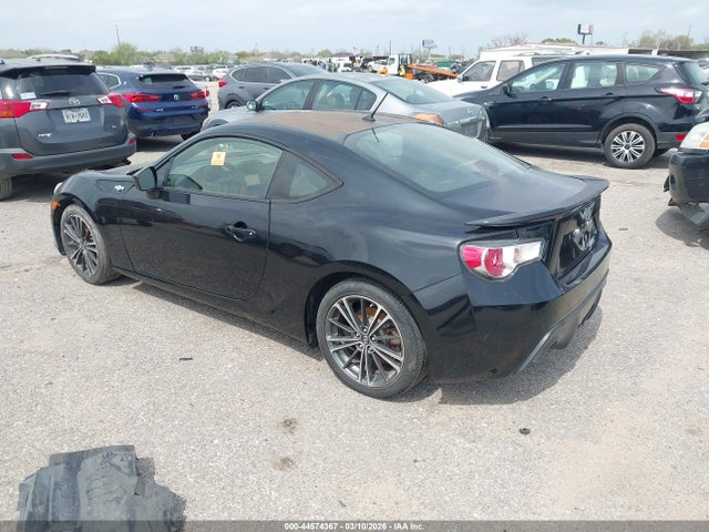 2014 SCION FR-S JF1ZNAA1XE9701112 Photo 2