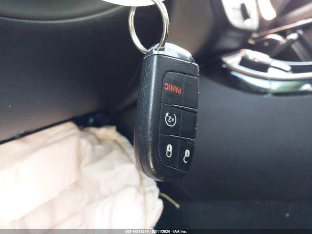 44574379 :رقم المزاد ، 3C4NJDCB0KT741682 vin ، 2019 Jeep Compass Limited 4x4 مزاد بيع