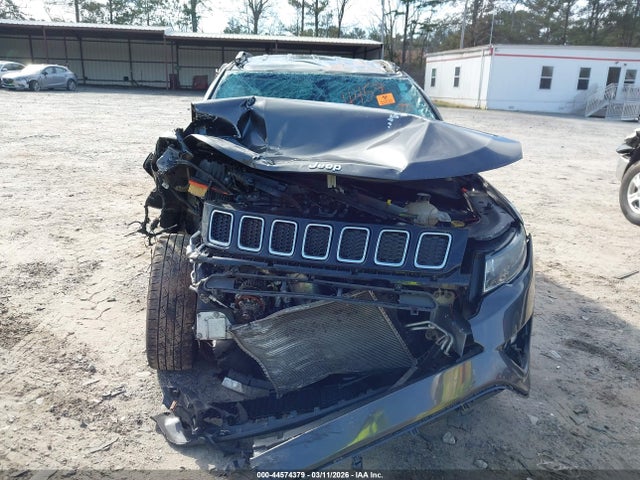 44574379 :رقم المزاد ، 3C4NJDCB0KT741682 vin ، 2019 Jeep Compass Limited 4x4 مزاد بيع