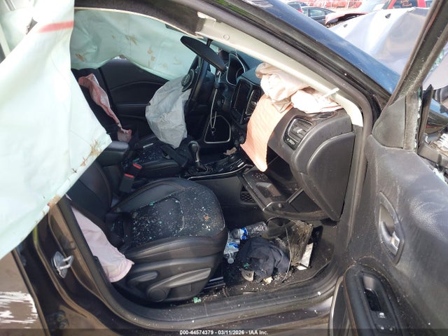 44574379 :رقم المزاد ، 3C4NJDCB0KT741682 vin ، 2019 Jeep Compass Limited 4x4 مزاد بيع