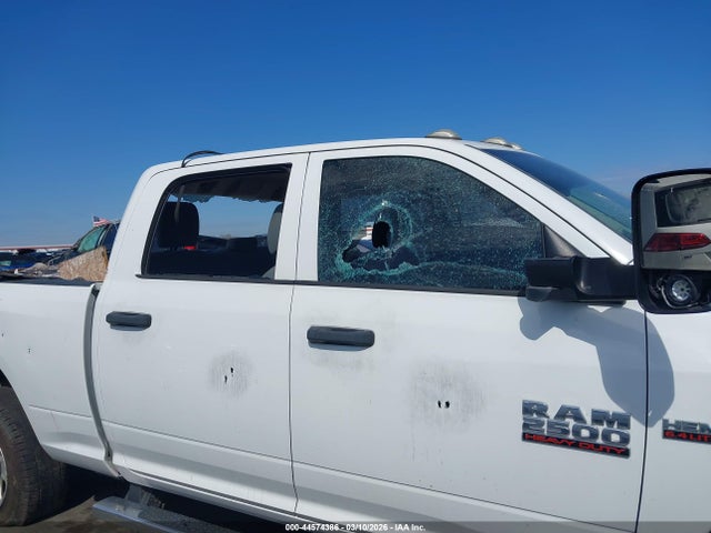 2017 RAM 2500 3C6UR5CJ1HG613218 Photo 5