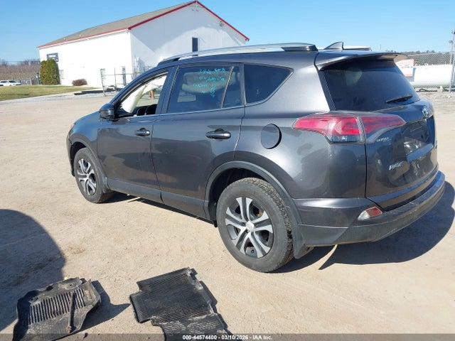 2017 TOYOTA RAV4 JTMBFREV4HJ150456 Photo 2