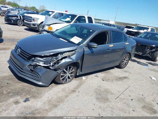 44574410 :رقم المزاد ، 3VWDB7AJXJM260736 vin ، 2018 Volkswagen Jetta 1.4t Se/1.4t Wolfsburg Edition مزاد بيع