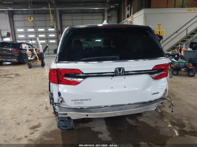 Honda Odyssey Touring 2023 5FNRL6H81PB001312 Image 17