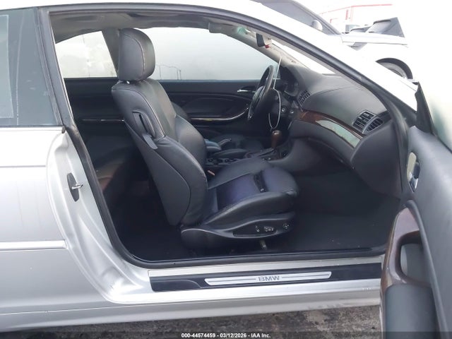 2004 BMW 330CI WBABD53464PL13346 Photo 4