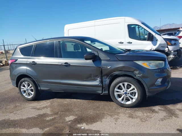 Ford ESCAPE SE 2017 1FMCU9G97HUC97004 Image 13