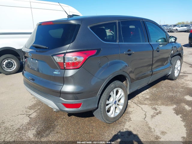 Ford ESCAPE SE 2017 1FMCU9G97HUC97004 Image 4