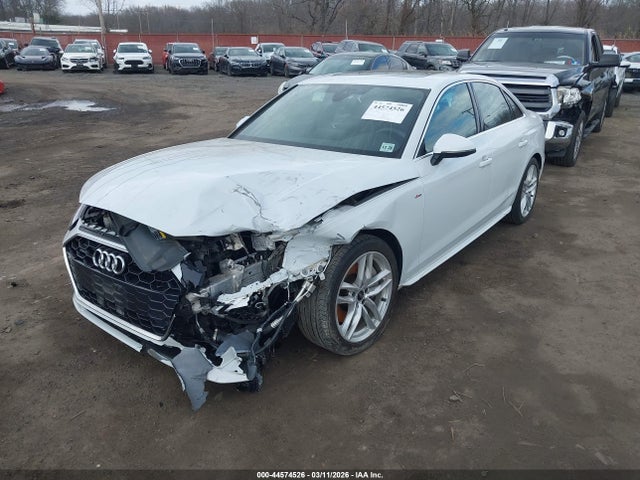 44574526 :رقم المزاد ، WAUEAAF49RN003463 vin ، 2024 Audi A4 Premium Plus 45 Tfsi S Line Quattro S Tronic مزاد بيع