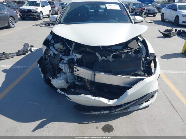 JTNKHMBX6L1093586 Toyota C-HR XLE