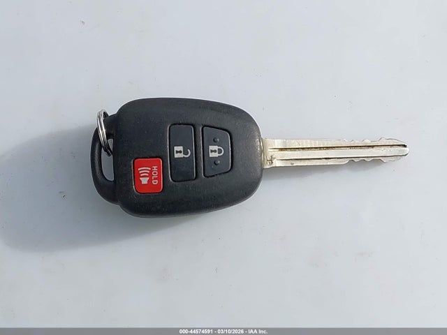 Toyota Highlander Le 2018 5TDZARFH9JS037522 Image 11