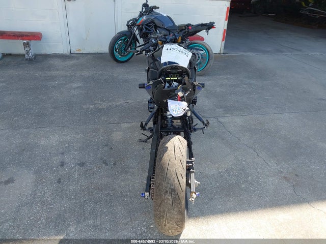 2023 Suzuki Gsx-s750 M/z მანქანა იყიდება აუქციონზე, vin: JS1C533DXP7100567, აუქციონის ნომერი: 44574592