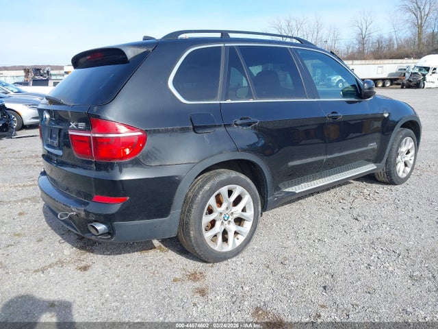 2013 BMW X5 5UXZV4C54D0E02845 Photo 3