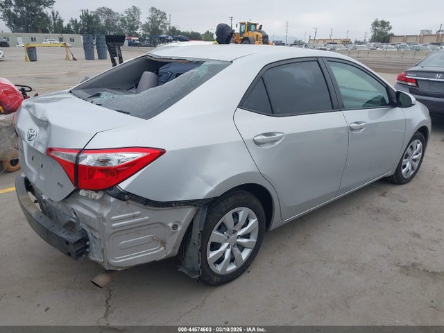 2016 TOYOTA COROLLA 5YFBURHE4GP408289 Photo 3