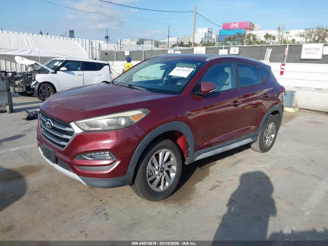 KM8J33A29HU372403 Hyundai Tucson Eco