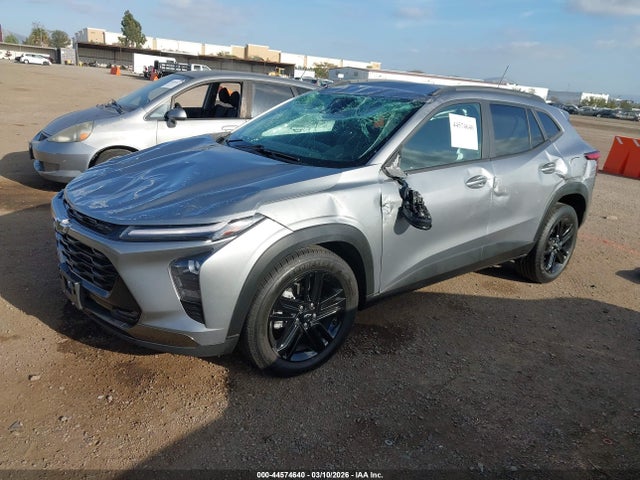 KL77LKE2XRC195612 Chevrolet Trax Fwd Activ