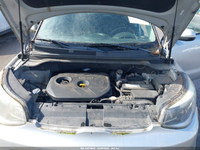 KIA SOUL + 2014 KNDJP3A55E7703331 Image 10