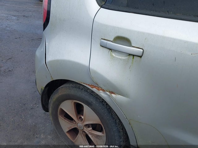 KIA SOUL + 2014 KNDJP3A55E7703331 Image 16