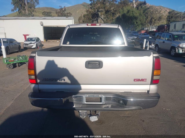 Продажа на аукционе авто 2005 Gmc Sierra 1500 Slt, vin: 2GTEC13T351114739, номер лота: 44574674