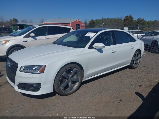 2018 AUDI A8 L WAU43AFD1JN000146 Photo 1