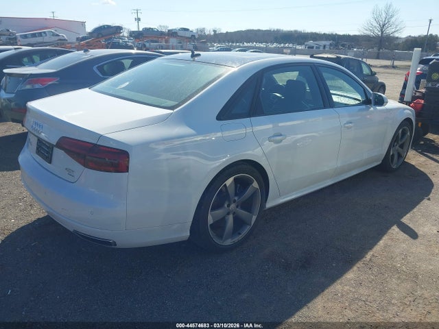 2018 AUDI A8 L WAU43AFD1JN000146 Photo 3