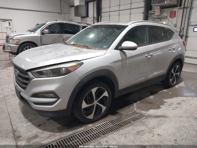 Hyundai Tucson Sport 2016 KM8J3CA22GU033108 Image 2