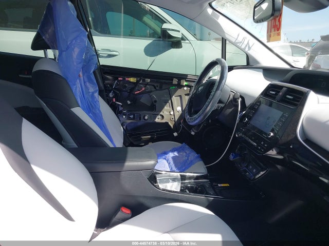 JTDKAMFU8N3158681 Toyota PRIUS XLE