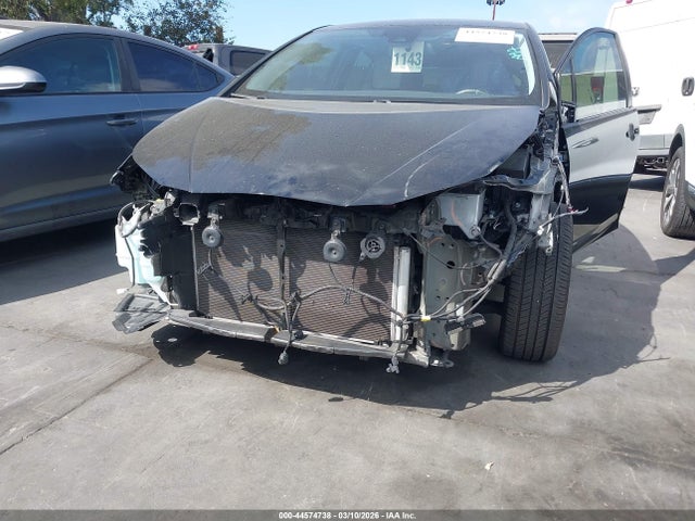 JTDKAMFU8N3158681 Toyota PRIUS XLE