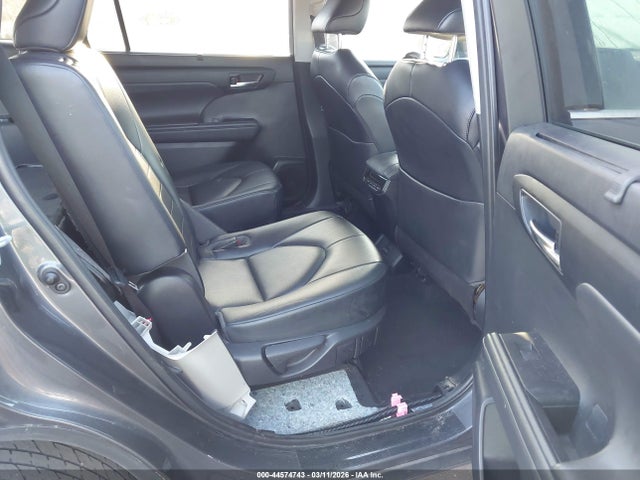 2022 TOYOTA HIGHLANDER 5TDGZRAH3NS091511 Photo 7