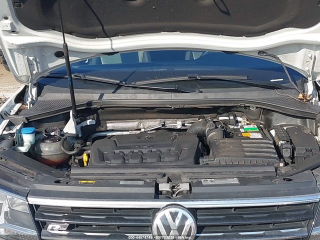2020 Volkswagen Tiguan 2.0t Se/2.0t Se R-line Black/2.0t Sel მანქანა იყიდება აუქციონზე, vin: 3VV3B7AX3LM132989, აუქციონის ნომერი: 44574746