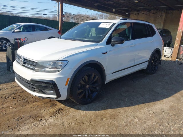 2020 Volkswagen Tiguan 2.0t Se/2.0t Se R-line Black/2.0t Sel მანქანა იყიდება აუქციონზე, vin: 3VV3B7AX3LM132989, აუქციონის ნომერი: 44574746