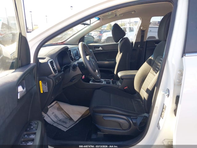 KNDPM3AC9J7333819 KIA Sportage Lx