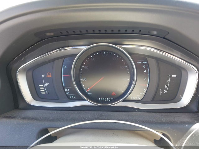 YV4612RK7F2759052 Volvo Xc60 T5/t5 Premier