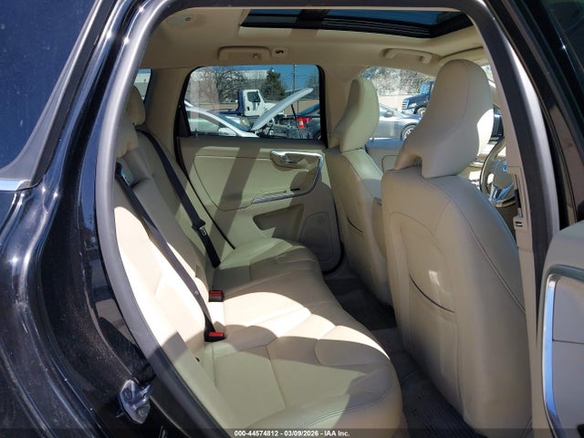 YV4612RK7F2759052 Volvo Xc60 T5/t5 Premier